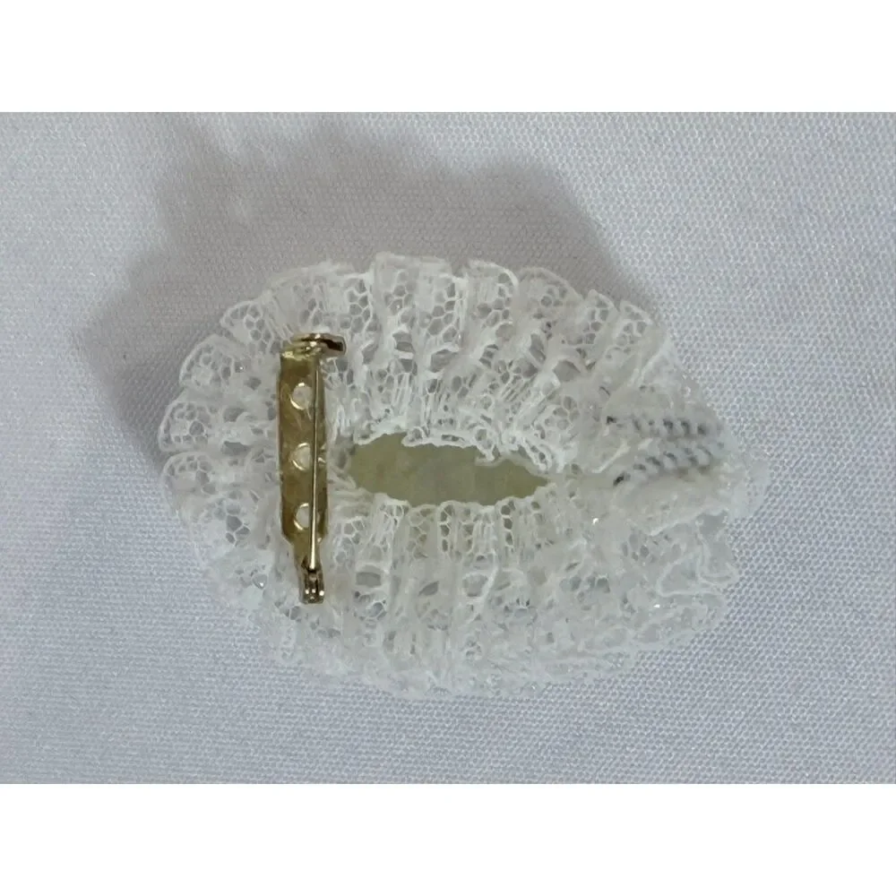 VTG Cameo Pink Resin Gold Tone Filigree Clip on Earrings Pin Brooch Victorian